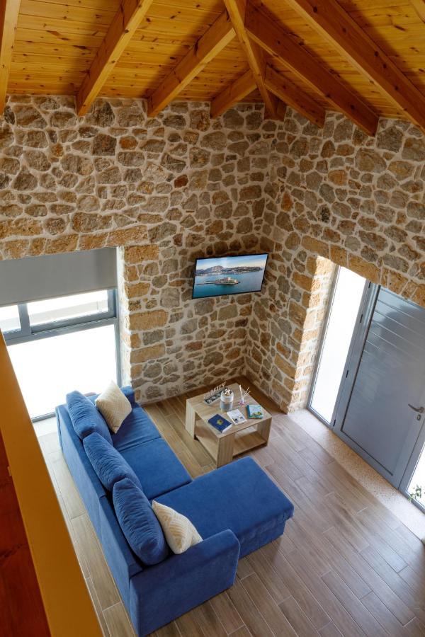 Adrian'S Luxury Apartments 1 Drepano  Extérieur photo